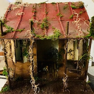 Evil Dead Cabin Replica, Evil Dead Cabin With Ash HandEvil Dead cabin model