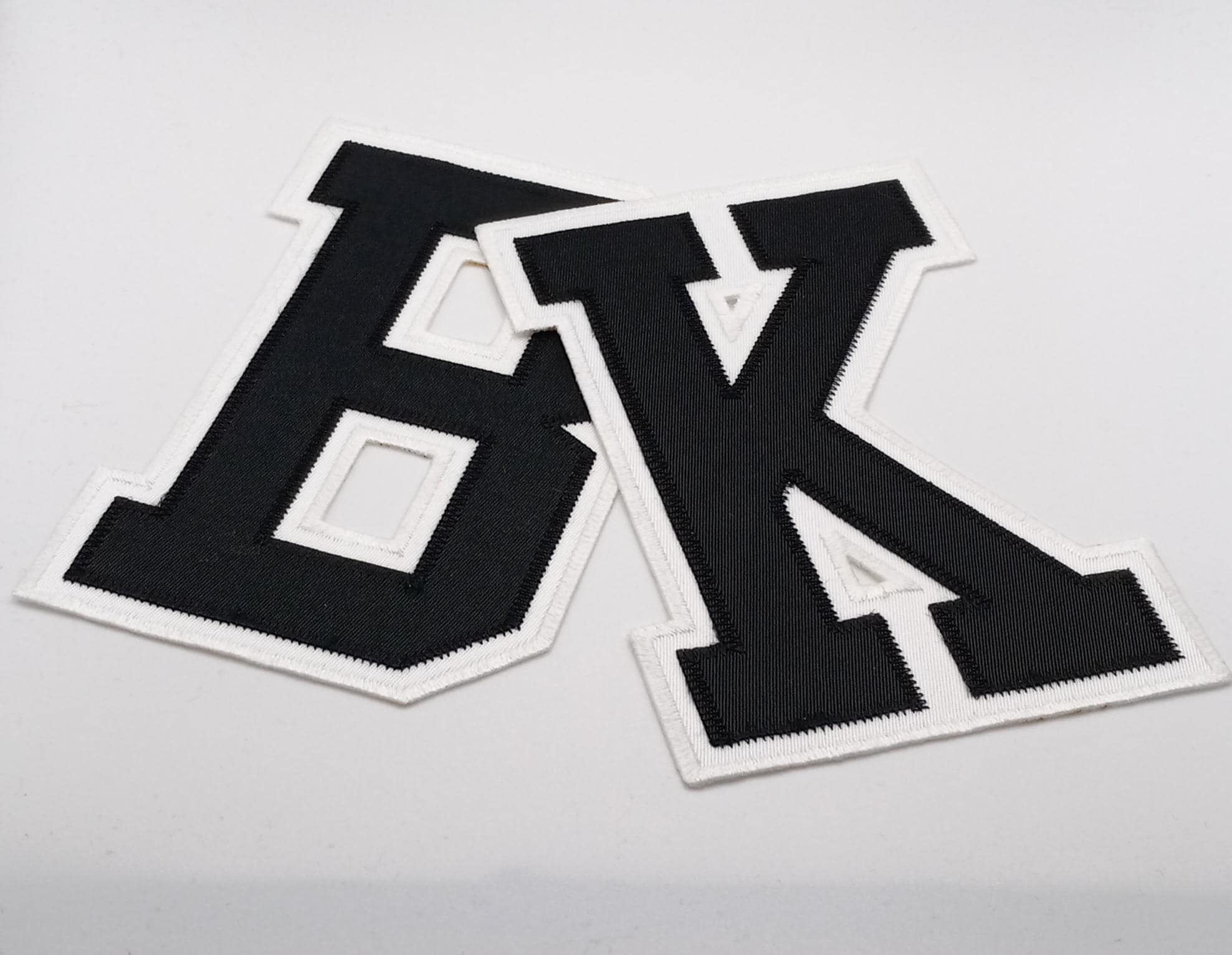 Varsity Lettering 2 Varsity Font Sports Letter - 2 Inch Twill Patch With Embroidered Edge ...