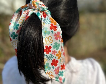 Retro Floral Hair Scarf, Hair Scarf, Hair Accessories, Scrunchie, Scrunchie Scarf, Summer Hair Scarf, Summer Hair Accessory, Spring