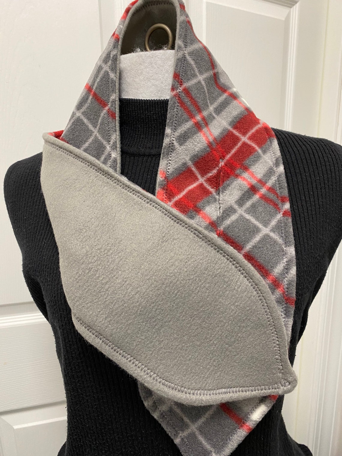 FREE SHIPPING Reversible Fleece Keyhole Scarf Etsy