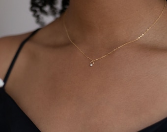 Delicate necklace with small cubic zirconia pendant • CHLOÈ necklace • 14k Gold Filled • thin chain • Gemstone pendant • Charm • Gift