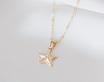 Starfish Necklace Gold • dainty gold necklace