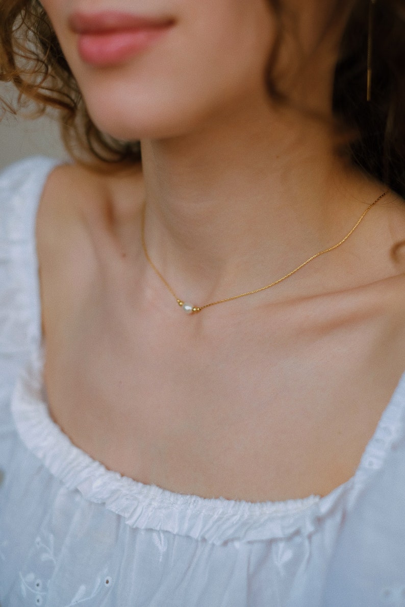 Feine Halskette Gold mit Perlen Kette mit Süßwasserperle 14K Gold Fill Minimalistisch Bild 7