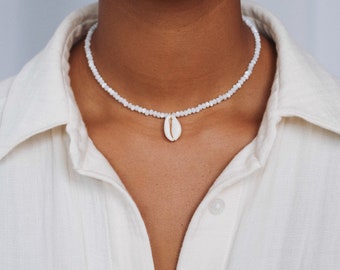 Mother of Pearl Choker Necklace with Cowrie Shell Pendant • KAURI