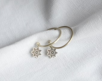 Snowflake Oxidised .925 Hoops or Goldplated| Minimal Repurposed Silver Earrings Everyday| Gift Conscious Jewelry| Snow Lover Jewelry