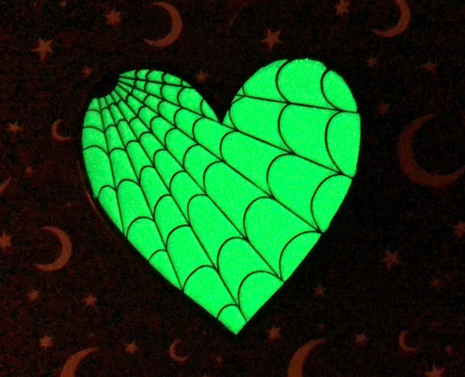 Spiderweb Heart glow in the Dark Etsy UK
