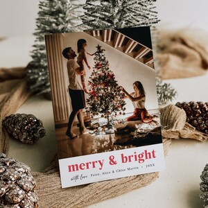 Modèle de carte de Noël photo joyeux et lumineux, carte de Noël photo minimaliste, carte de Noël photo personnalisée, téléchargement instantané, Templett
