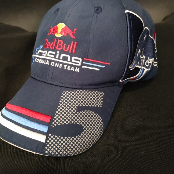 sebastian vettel red bull cap