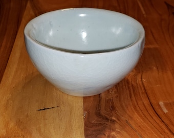 Porcelain bowl