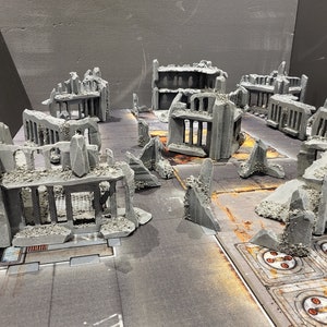 28mm Destroyed City Terrain Set: Wargaming Battlefield Ruins