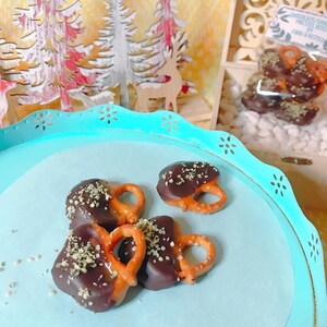 50 Bags of custom-labelled Pretzel Bites for your special event, gluten-free and dairy-free ingredients