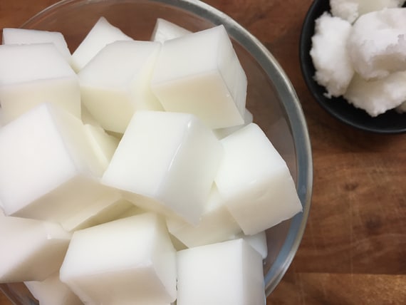 2Kg Melt and Pour Soap Base White SLS FREE