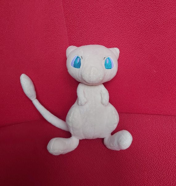 ポケモンセンター　ミュウ　海外　ぬいぐるみ ミュウ ポケモンセンター ぬいぐるみ ソフトトイ - Etsy 日本