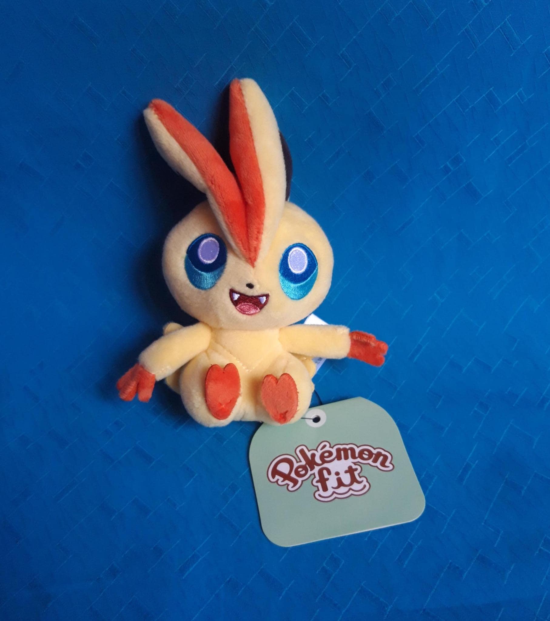 ビクティニ ポケモンフィット 任天堂 タグ付き ぬいぐるみ - Etsy 日本