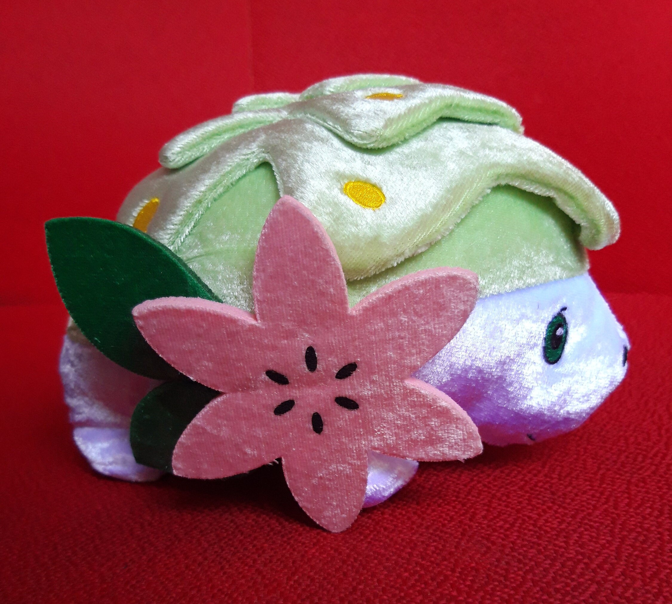 Tomy Pokemon 20th Anniversary #492 Shaymin (Land Form) 8 Inch Plush