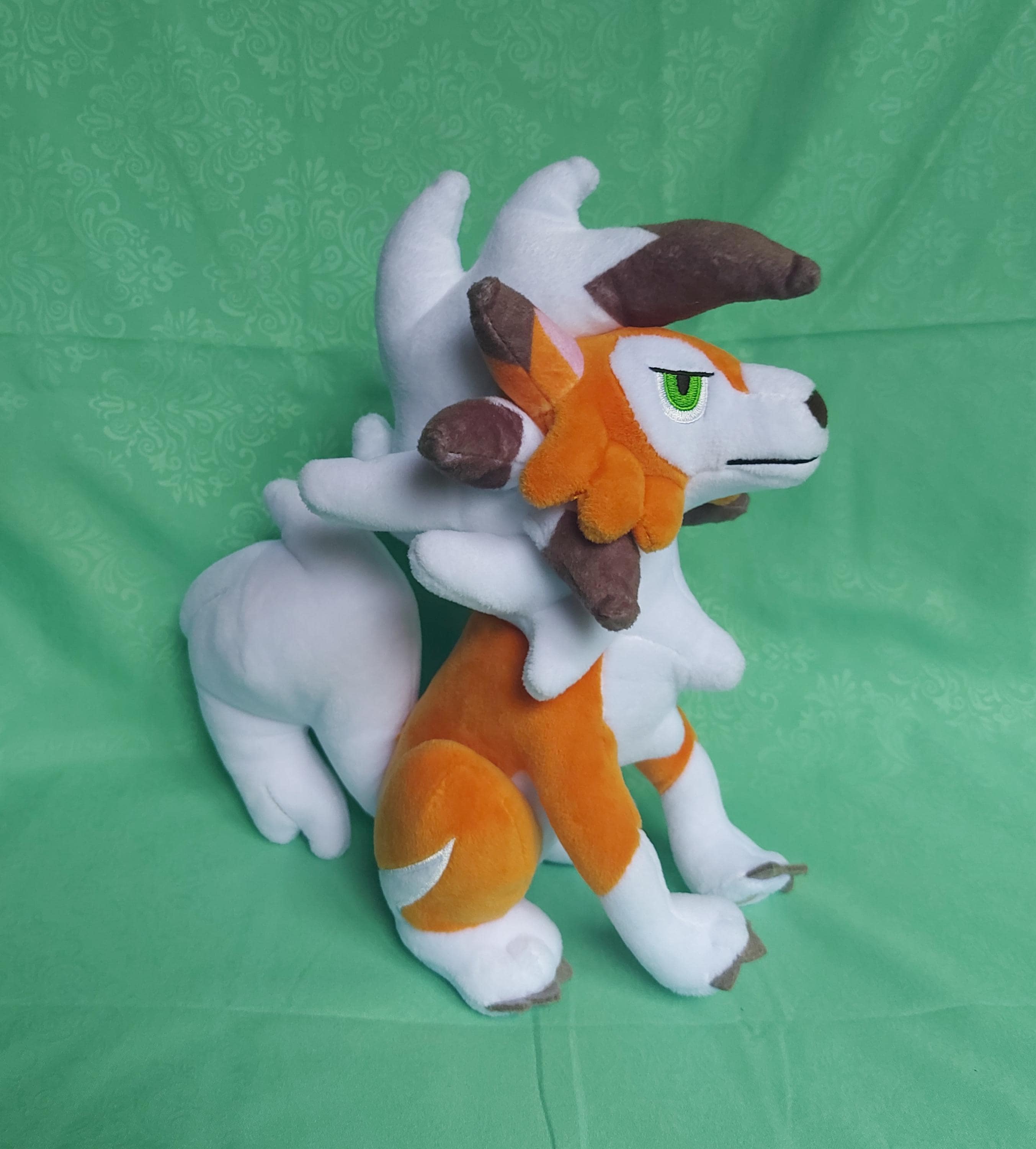 Lycanroc Dusk Pokemon Takara Tomy Plush Stuffed Doll Soft Toy