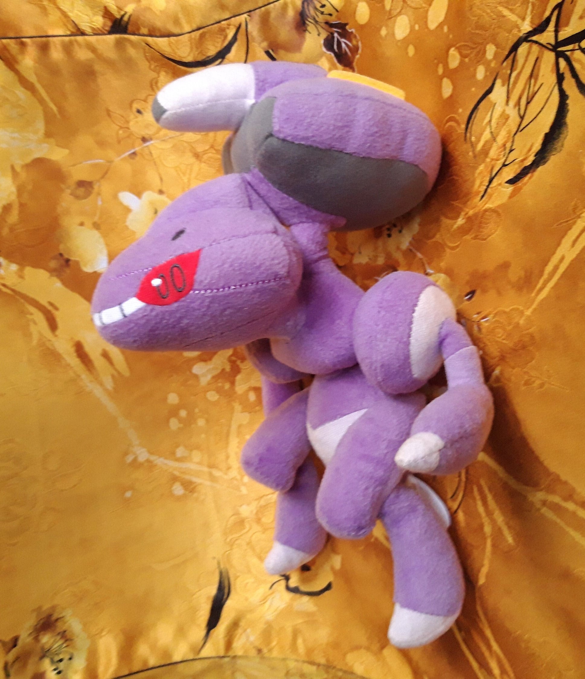 Pokemon 20th Anniversary Genesect Exclusive 8 Plush TOMY, Inc