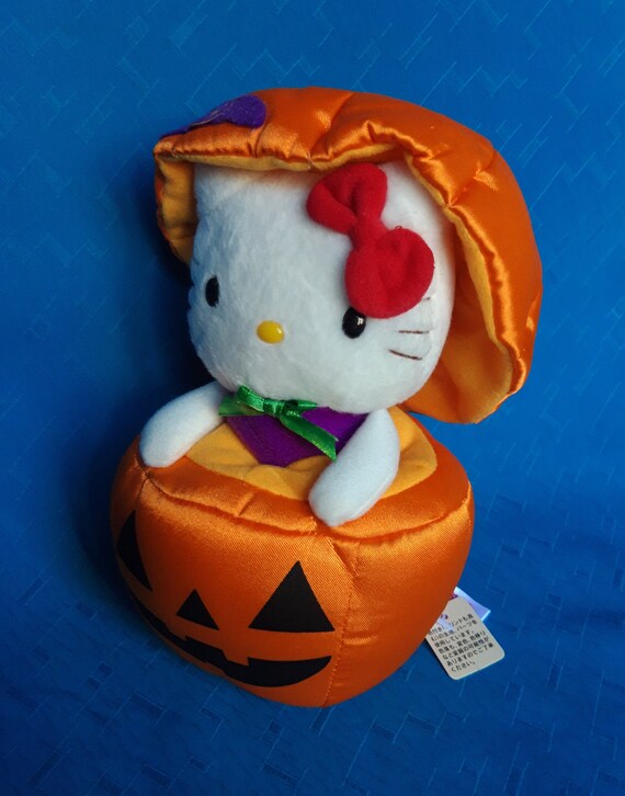 Vintage Hello Kitty in Pumpkin Halloween 2002 Plush Stuffed Doll