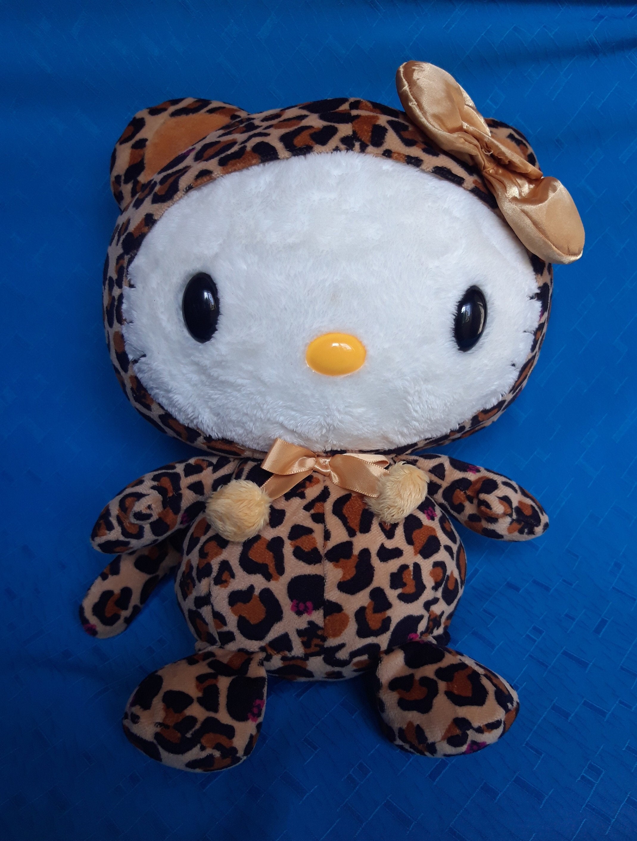 hello kitty leopard plush
