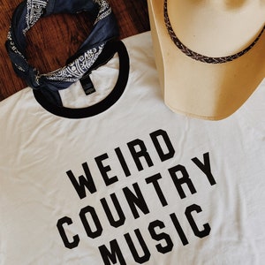 WEIRD COUNTRY MUSIC - ホワイト T シャツ