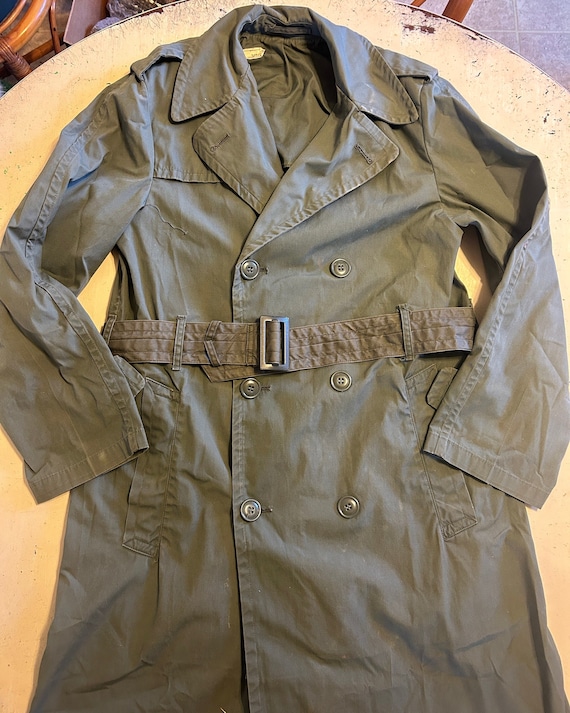 Vintage Army Trenchcoat - image 1