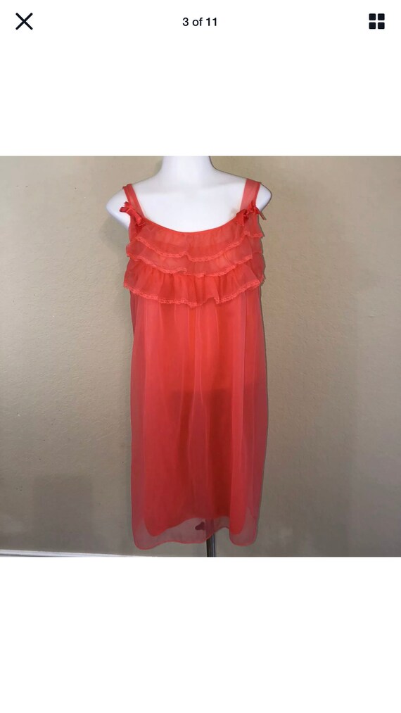 Women Vintage 60s 70s Coral Nylon Night Gown Tier… - image 3