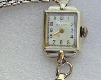 Women's 1944 Omega manual wind wrist watch