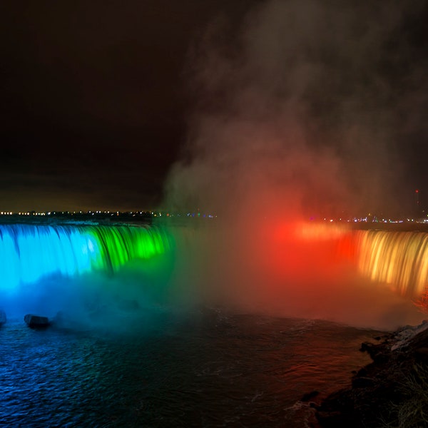 Niagara Falls, Landscape, Waterfalls, Niagara Falls at Night, Coloured Lights.  Niagara Falls Illuminated, Ontario, Canada, Pixeltrot,