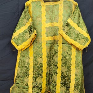 Vintage church vestment chasuble metallic silk brocade woven textile fabric christian itemA5