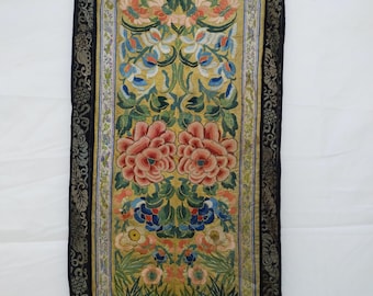 Vintage Chinese Silk Embroidery Textile Panel Hand Embroidered Floral Wall Art, Antique Asian Decorative Fabric A134