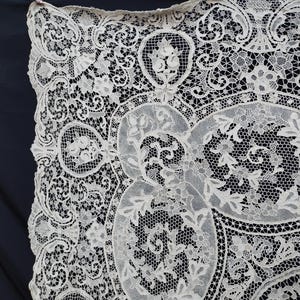Vintage linen lace tablecloth needlework table top hand woven point de venise needle lace item A4