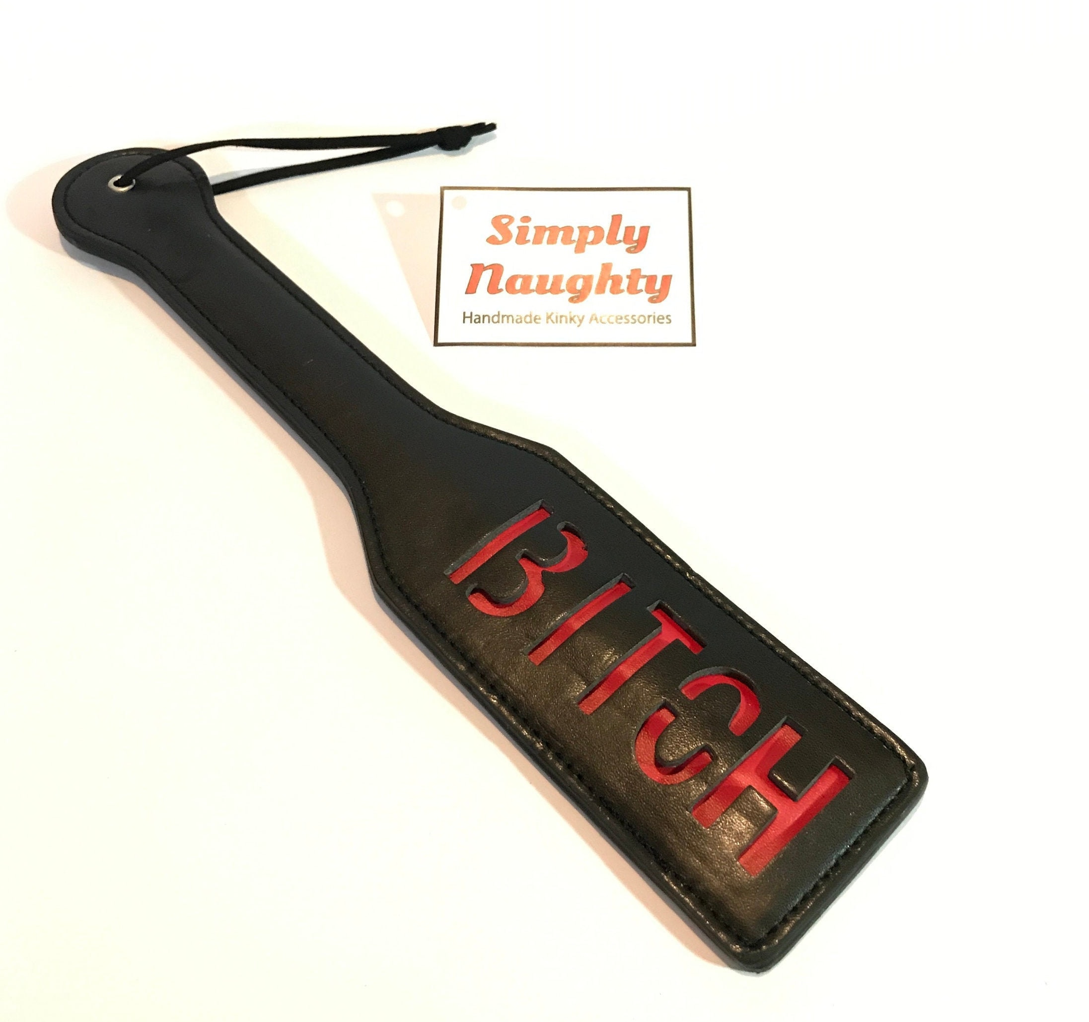 ハンドスパンキング BDSM ddlg ハンドメイド PU レザー スパンキング パドル ホイップ、赤い「3 つのハート」または「BITCH」の 3D デザイン。 -  Etsy 日本