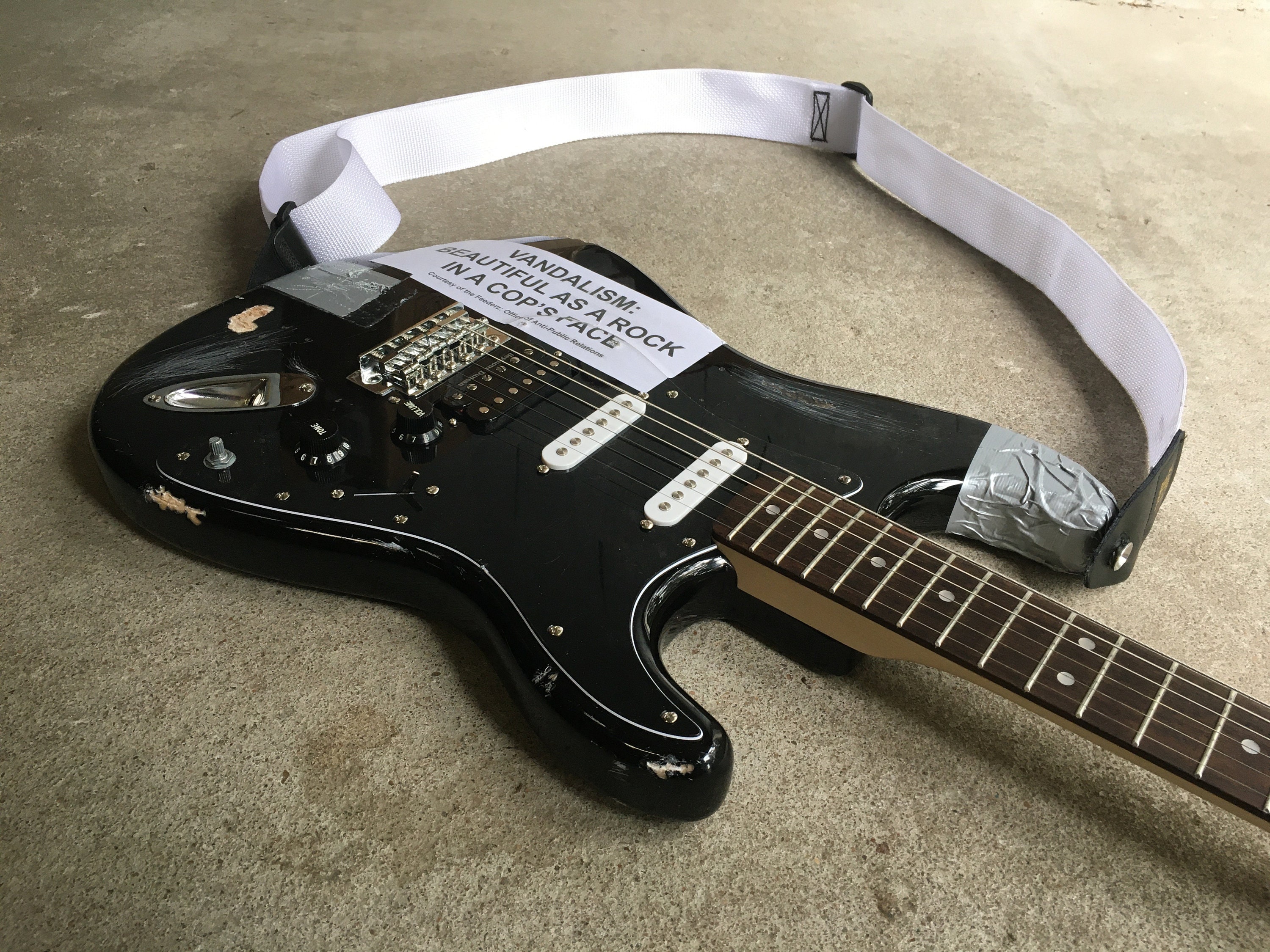 Kurt Cobain Vandalism Strat NIRVANA Live at the PARAMOUNT Etsy Australia