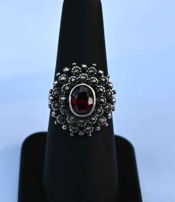 Elegant and Pretty Red Garnet & Sterling Silver Ri