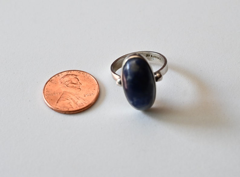 Stunning Blue Dumortierite /&Sterling Silver Ring size 7 from South Africa 34 inches long
