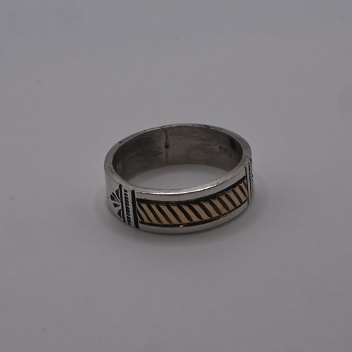 Men's Navajo signed 14K Gold & Silver band ring -