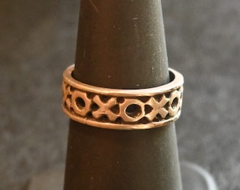 Vintage XOXOXO Sterling Silver Band Have Size 5 Hippie Era