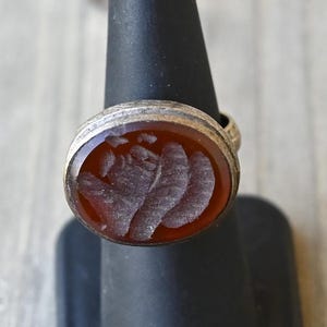 Vintage Afghan carved Intaglio Carnelian gem size 5 1/2 ring silver/brass Handmade Tribal Afghan Silver 9.8 grams high-mount great detail