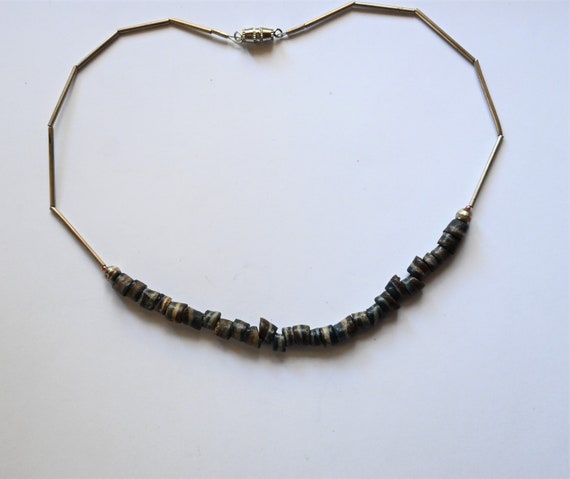 Navajo Style liquid silver and shell necklace 16 … - image 3