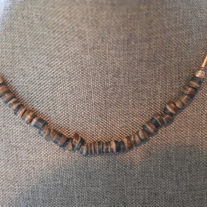 Navajo Style liquid silver and shell necklace 16 inch in length - Vintage