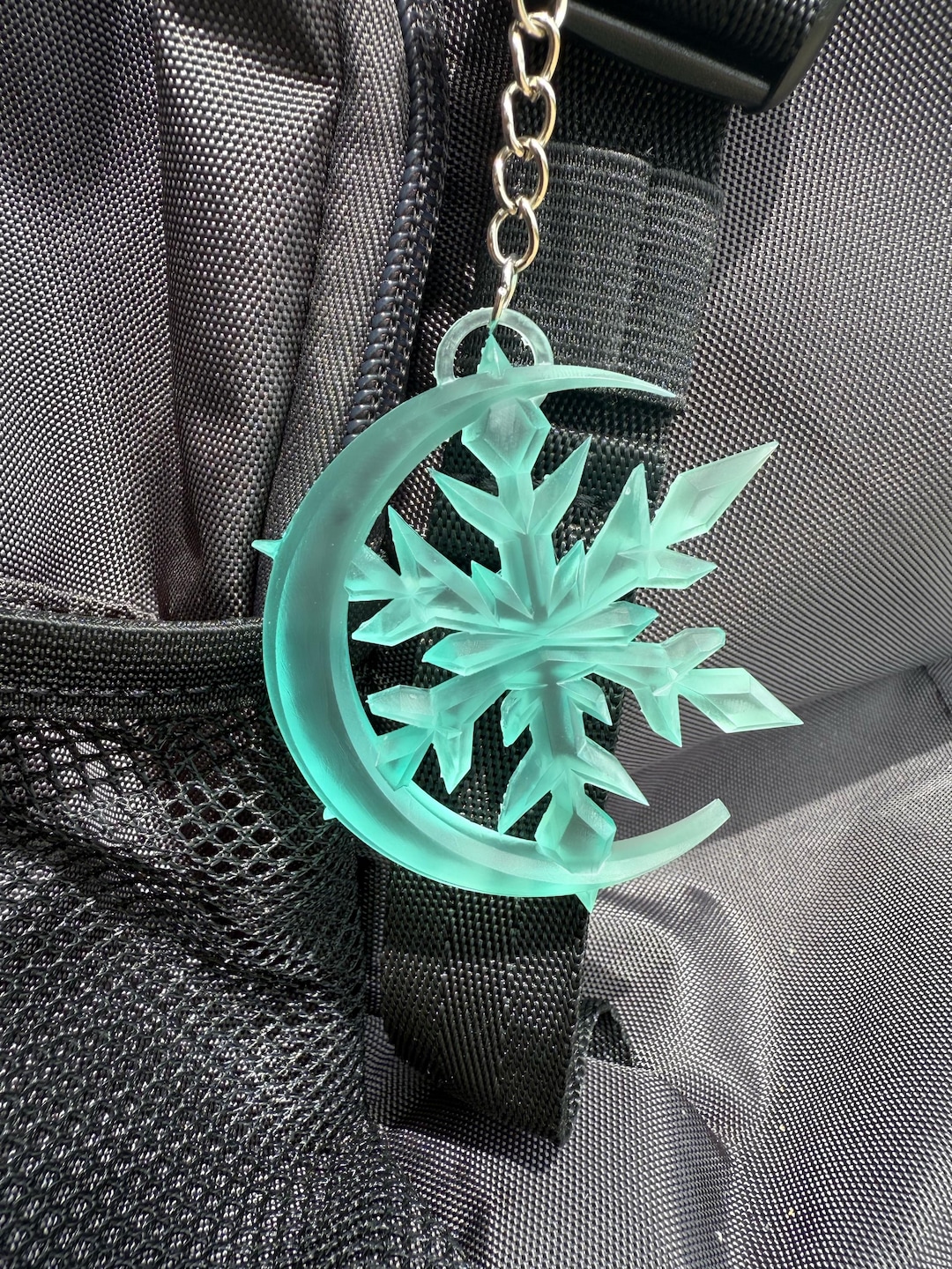 Luna Snow Emblem Keychain - Marvel Rivals - Etsy