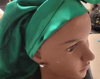 Money green bonnet