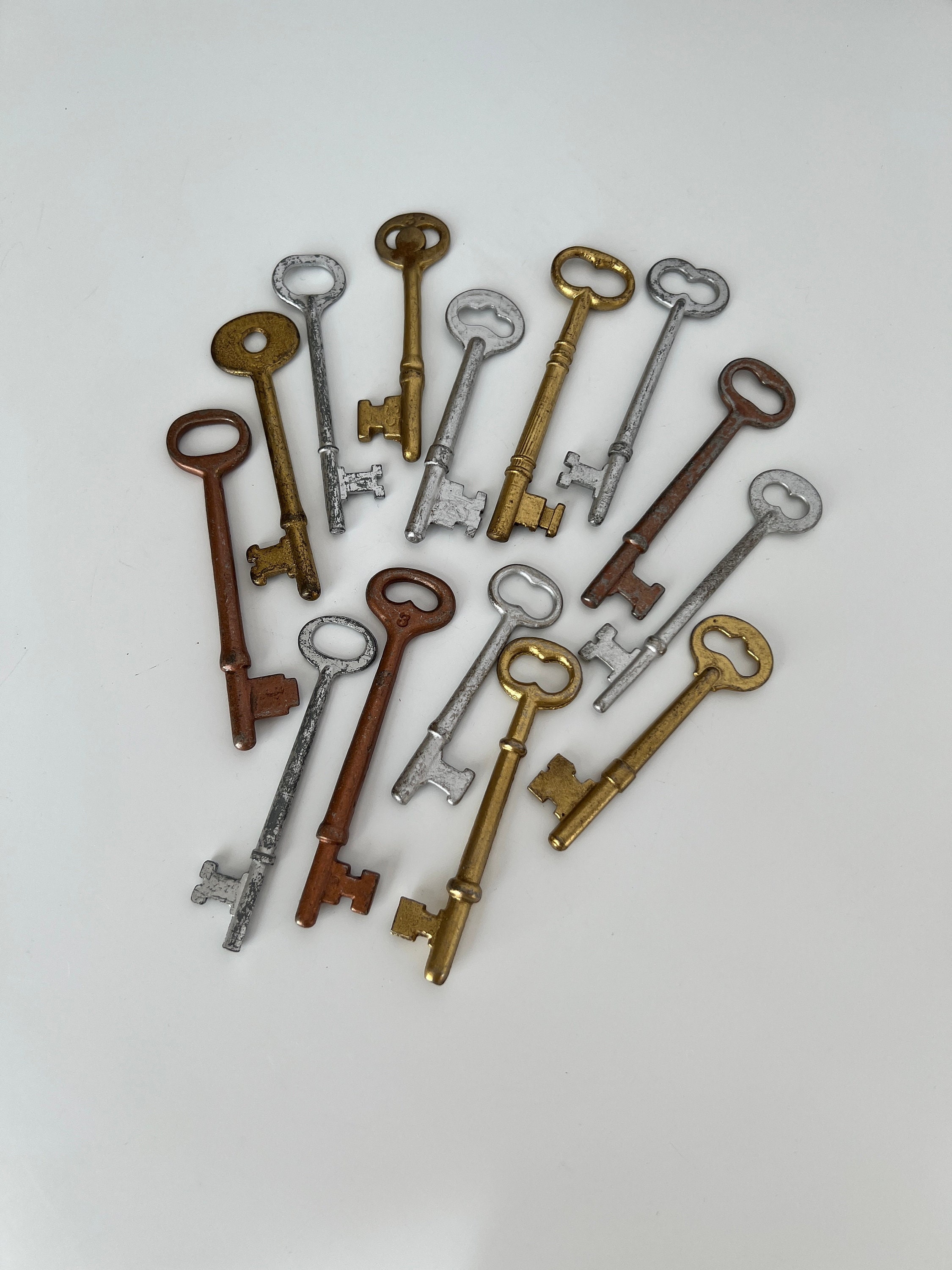 Vintage Original Skeleton Keys Armoire Old Door Decorative Crafts 2 - 2.5