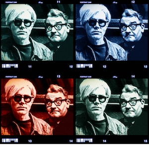 Wurx 76: Andy Warhol en Ronnie Barker 'It's good night from me...', A5-formaat, voorkant kleur, zwart-wit achterkant, 200 mg matte afwerking.