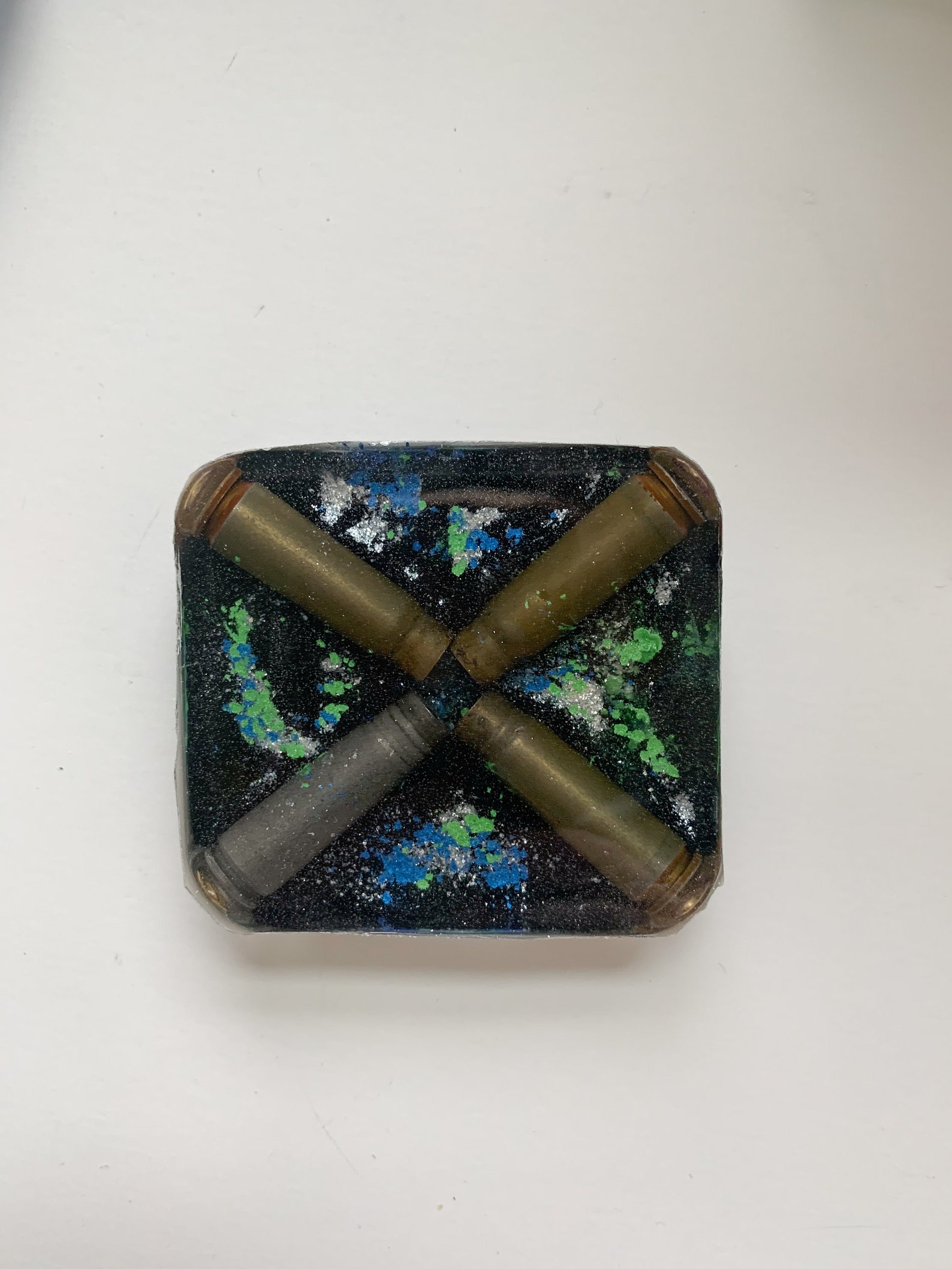 Resin Bullet Coaster con 223 proiettili REM e .17 HMR per gli Etsy Italia