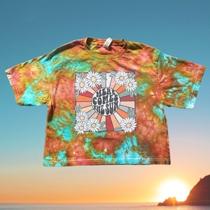 Graphic Tee, Tie-Dye, Tie Dye Tee, Crop Top, Women’s, Juniors, Size Medium, Graphic Tie Dye T-Shirt,
