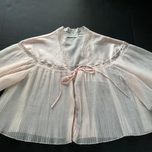 Vintage 1960’s Light Pink “Barbizon” Brand Nylon Lace and Pleated Ruffled Bed Jacket Lingerie Top Size Medium Front Tie