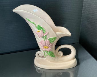Vintage 1940’s Hull Magnolia Gloss Pink Floral Design on a Pink Gloss Vase Cornucopia H-10-8 1/2” Hull Art USA