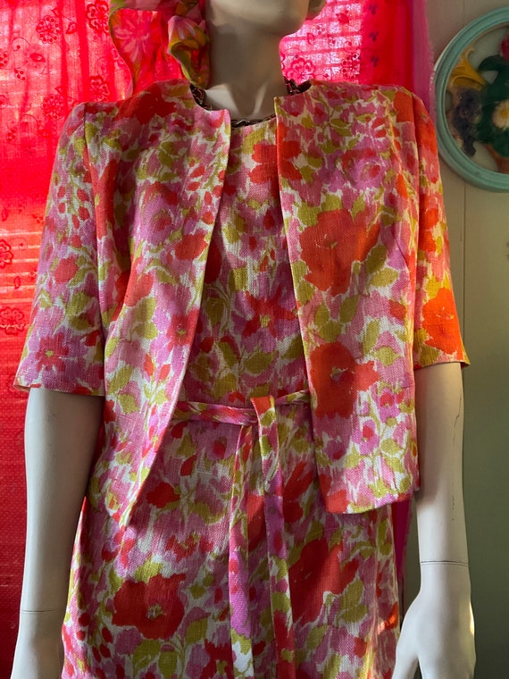 Vintage Ladies Spring Floral Linen Dress and Jack… - image 1