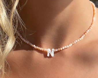 Initials Necklace Personalized Gifts for Mom Letter Necklace Mother of Pearl Letter Necklace Pearls Valentine's Day Gift for Her
